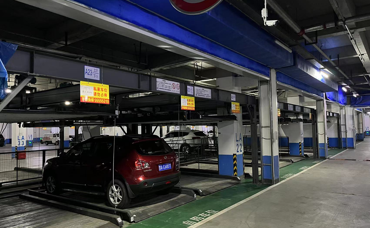 パイ江小区（昇降横移二階）